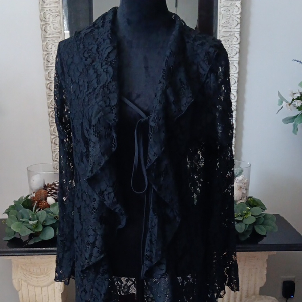 Chic Black Lace Women's Robe - Picture 5 of 12